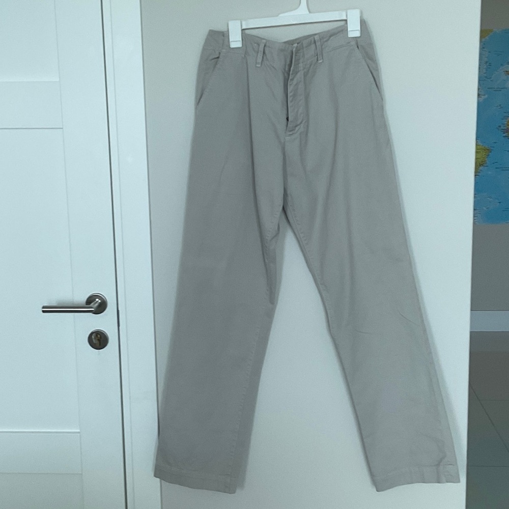 NWOT Ever Men's Classic Gray Pants. Size 32x 34